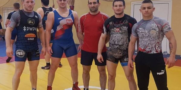 30630018_2103252739963057_8079875318287958016_n