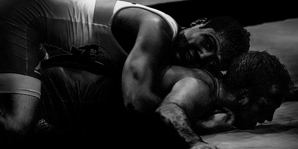 wrestle-3793901_1280